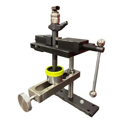 5953 - SUPORTE PARA MONTAR E DESMONTAR BICO INJETOR BOSCH E SIEMMENS NA MORSA DE BANCADA